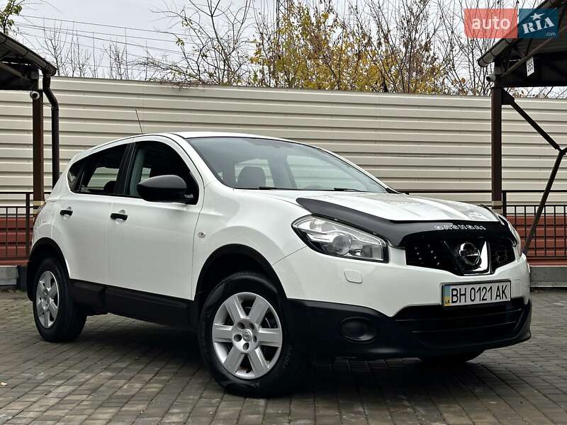 Позашляховик / Кросовер Nissan Qashqai 2010 в Одесі
