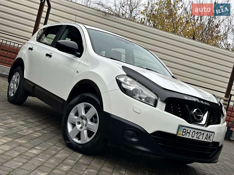 Позашляховик / Кросовер Nissan Qashqai 2010 в Одесі