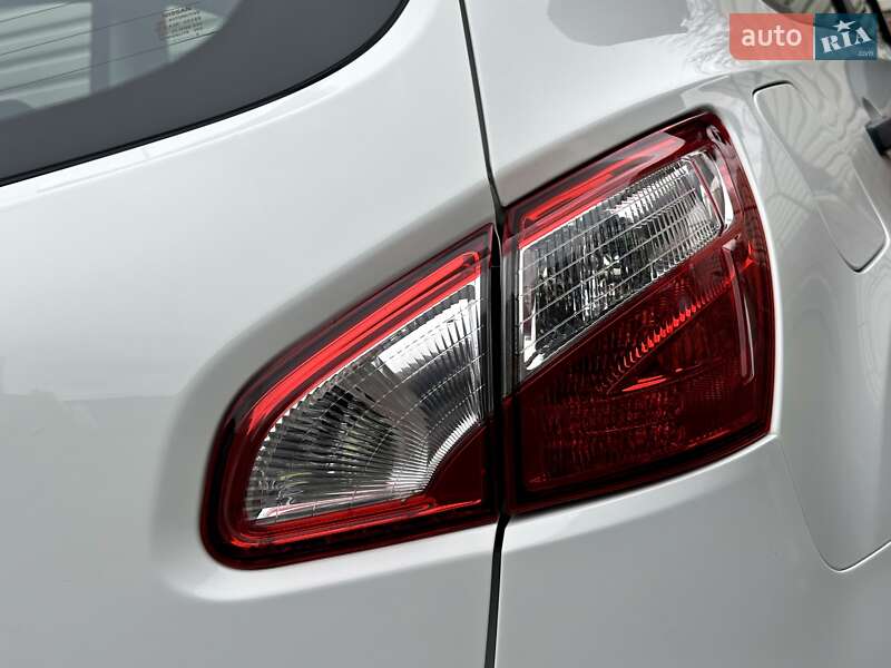 Позашляховик / Кросовер Nissan Qashqai 2010 в Одесі