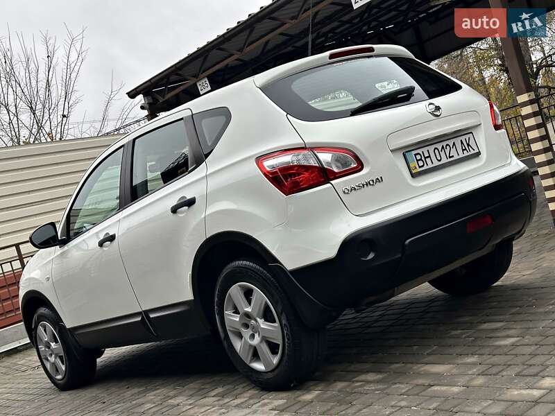 Позашляховик / Кросовер Nissan Qashqai 2010 в Одесі