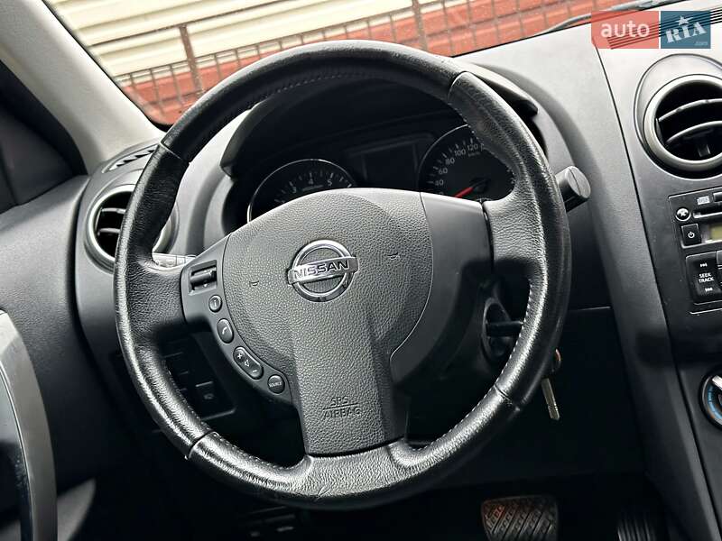 Позашляховик / Кросовер Nissan Qashqai 2010 в Одесі