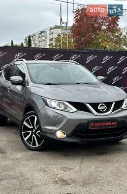 Внедорожник / Кроссовер Nissan Qashqai 2014 в Сумах