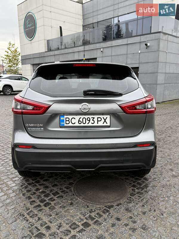 Позашляховик / Кросовер Nissan Qashqai 2018 в Львові