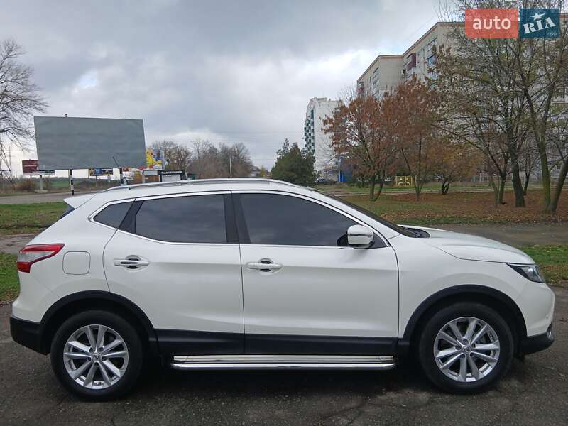 Позашляховик / Кросовер Nissan Qashqai 2015 в Первомайську фото 12 Позашляховик / Кросовер Nissan Qashqai 2015 в Первомайську