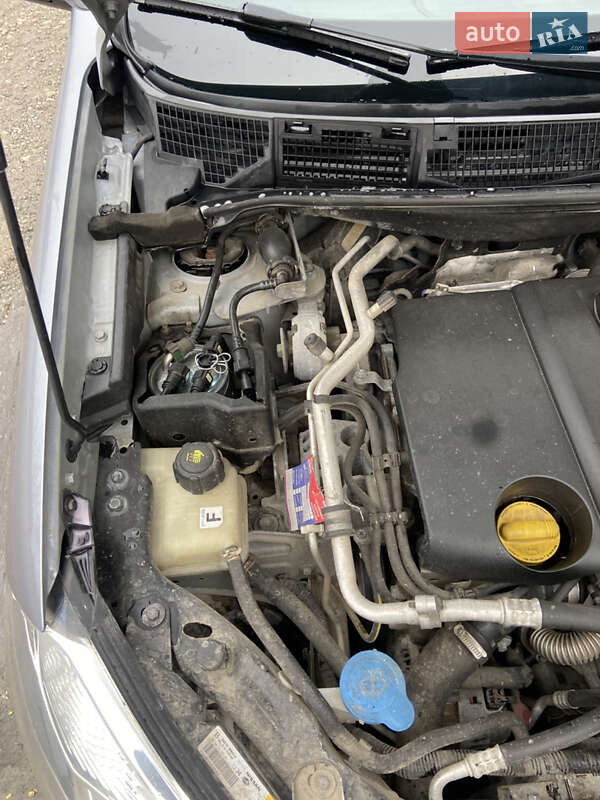 Внедорожник / Кроссовер Nissan Qashqai 2011 в Дунаевцах фото 40 Внедорожник / Кроссовер Nissan Qashqai 2011 в Дунаевцах