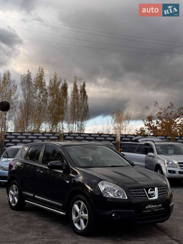Позашляховик / Кросовер Nissan Qashqai 2008 в Києві