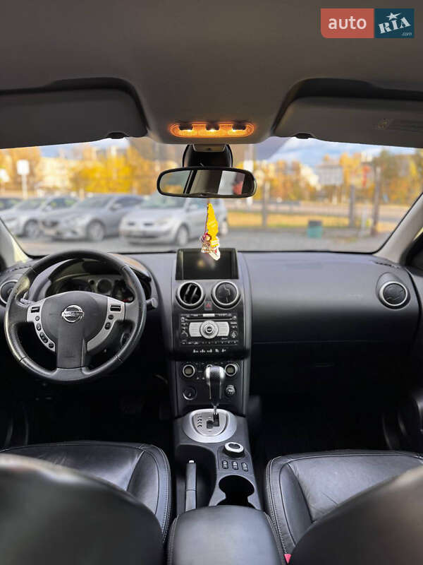 Позашляховик / Кросовер Nissan Qashqai 2008 в Києві