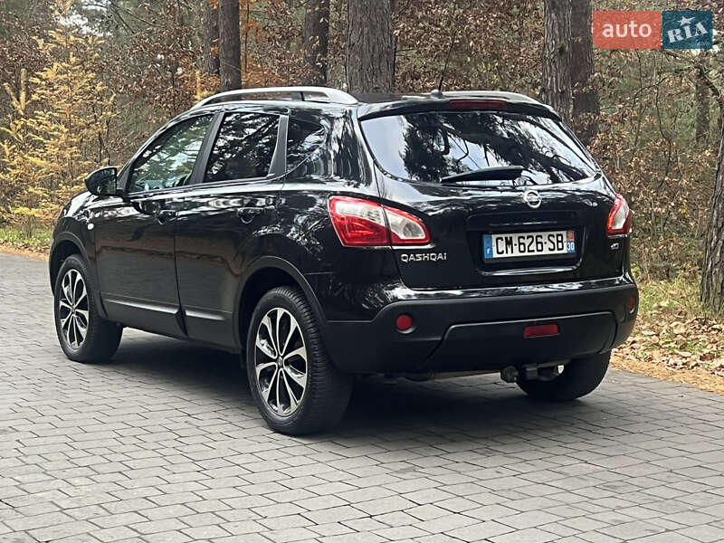 Позашляховик / Кросовер Nissan Qashqai 2012 в Львові