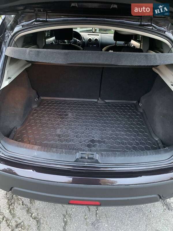 Позашляховик / Кросовер Nissan Qashqai 2012 в Любарі