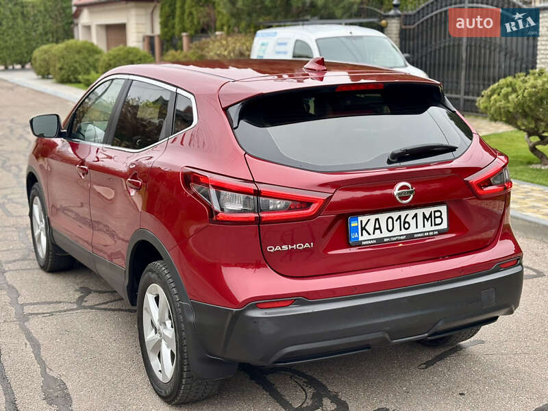 Внедорожник / Кроссовер Nissan Qashqai 2017 в Киеве