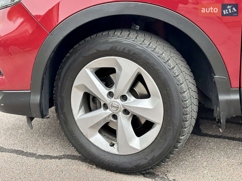 Внедорожник / Кроссовер Nissan Qashqai 2017 в Киеве