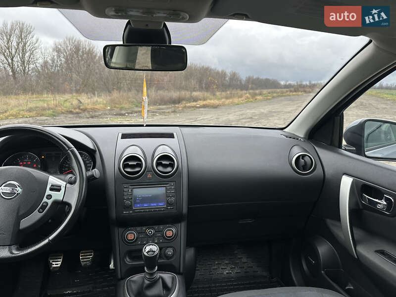 Внедорожник / Кроссовер Nissan Qashqai 2010 в Хмельницком