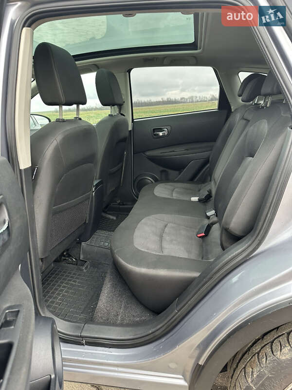 Внедорожник / Кроссовер Nissan Qashqai 2010 в Хмельницком