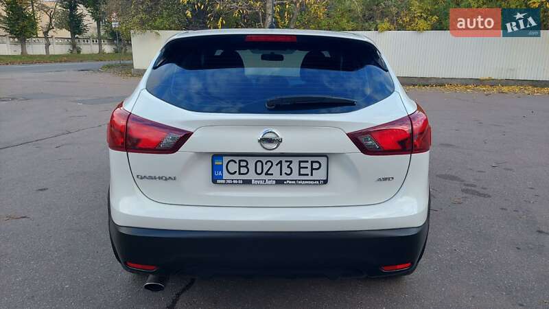 Внедорожник / Кроссовер Nissan Qashqai 2017 в Чернигове