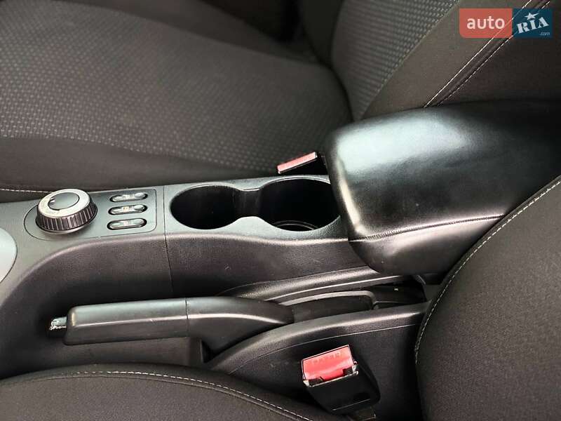 Внедорожник / Кроссовер Nissan Qashqai 2007 в Киеве