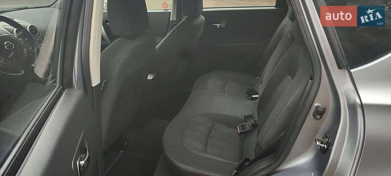 Внедорожник / Кроссовер Nissan Qashqai 2010 в Ровно