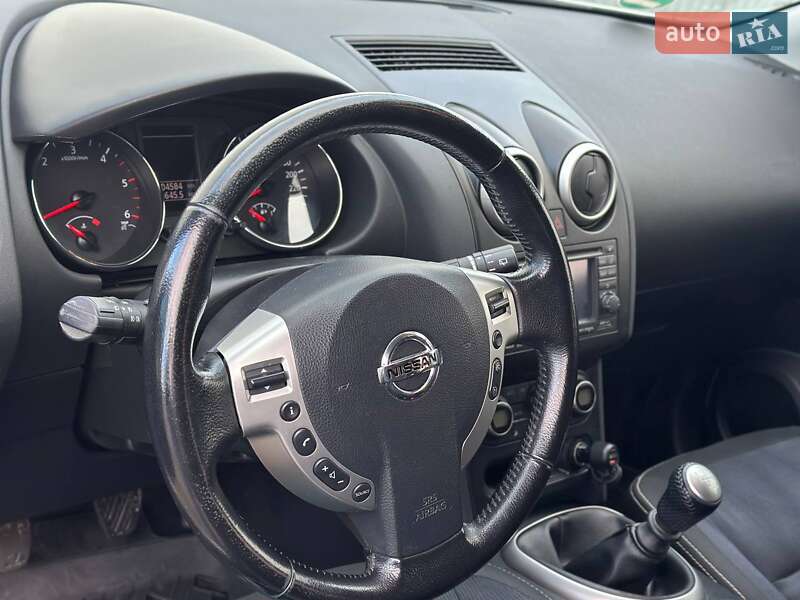 Внедорожник / Кроссовер Nissan Qashqai 2010 в Ужгороде фото 5 Внедорожник / Кроссовер Nissan Qashqai 2010 в Ужгороде