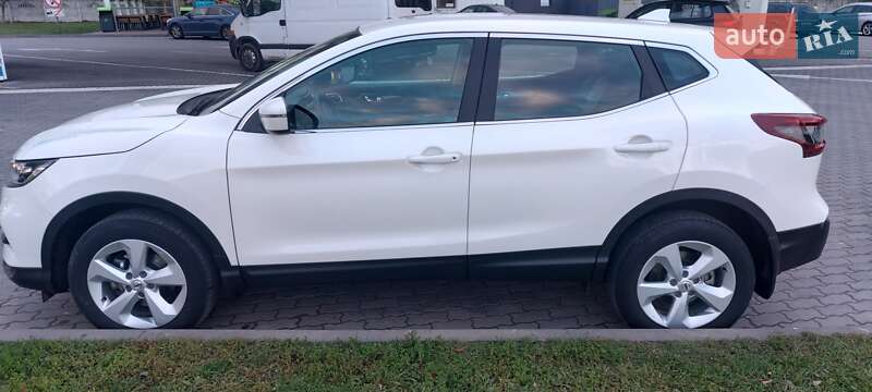 Внедорожник / Кроссовер Nissan Qashqai 2021 в Надворной