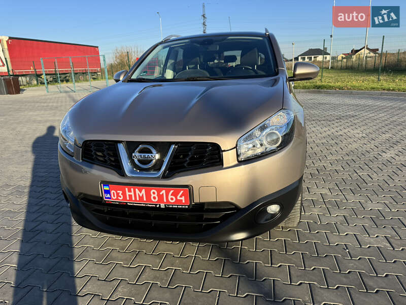 Позашляховик / Кросовер Nissan Qashqai 2012 в Луцьку