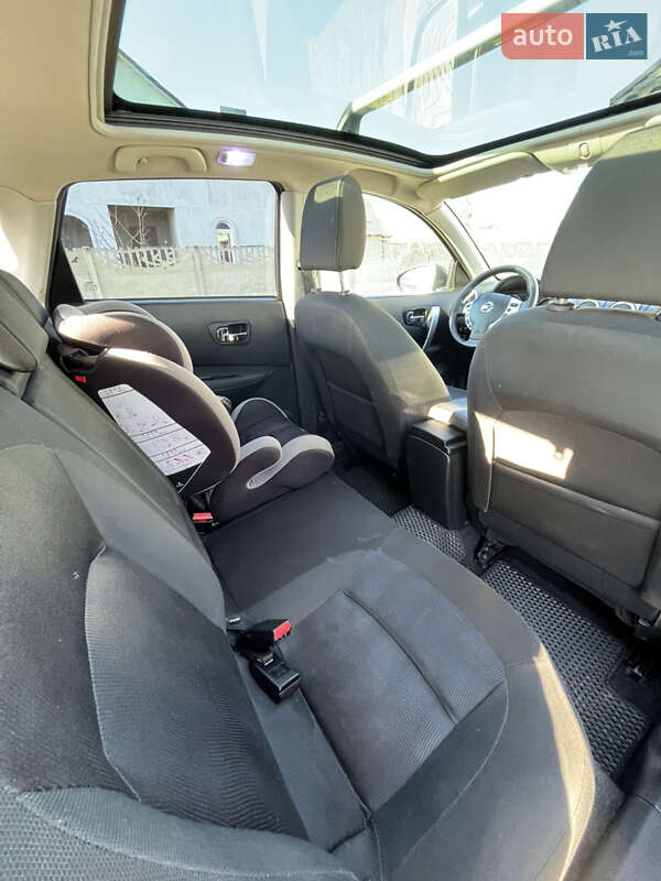 Позашляховик / Кросовер Nissan Qashqai 2011 в Турійську