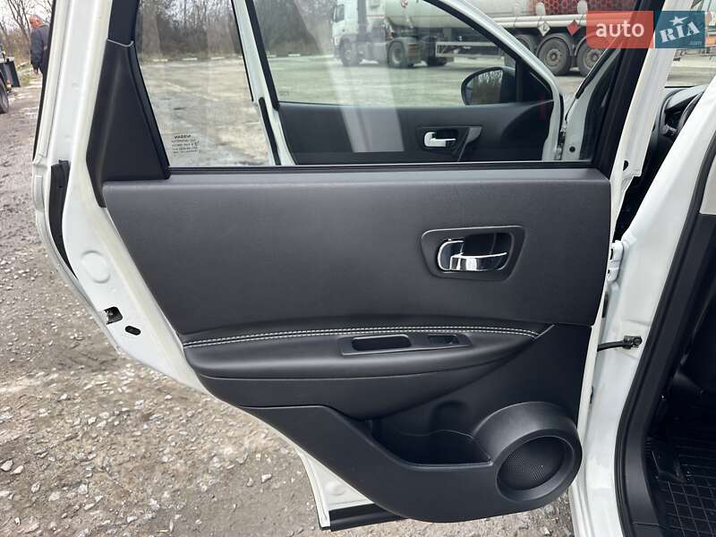 Внедорожник / Кроссовер Nissan Qashqai 2013 в Бердичеве