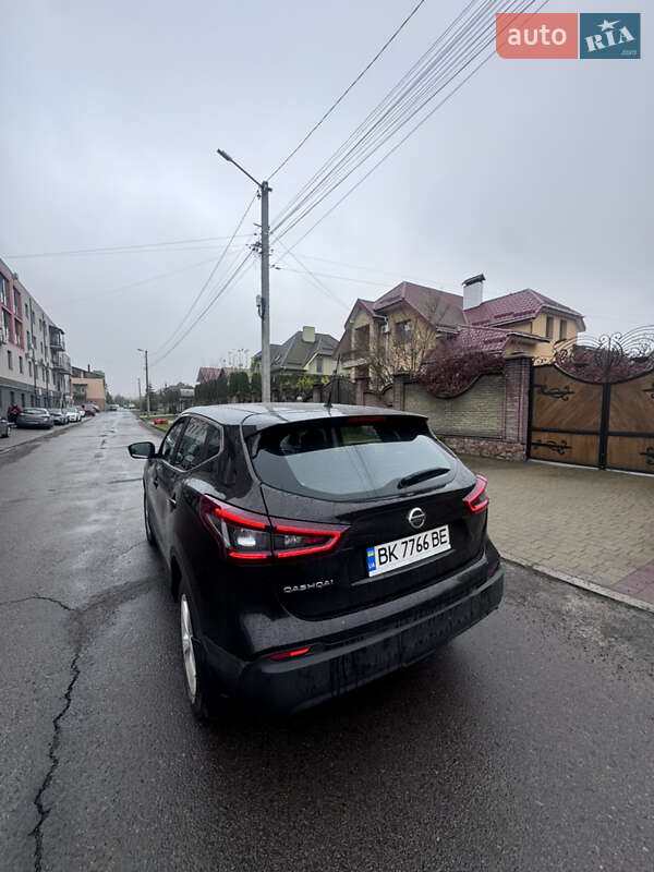Внедорожник / Кроссовер Nissan Qashqai 2020 в Ровно