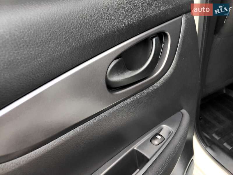 Внедорожник / Кроссовер Nissan Qashqai 2019 в Киеве