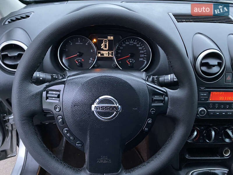 Внедорожник / Кроссовер Nissan Qashqai 2012 в Ровно фото 16 Внедорожник / Кроссовер Nissan Qashqai 2012 в Ровно