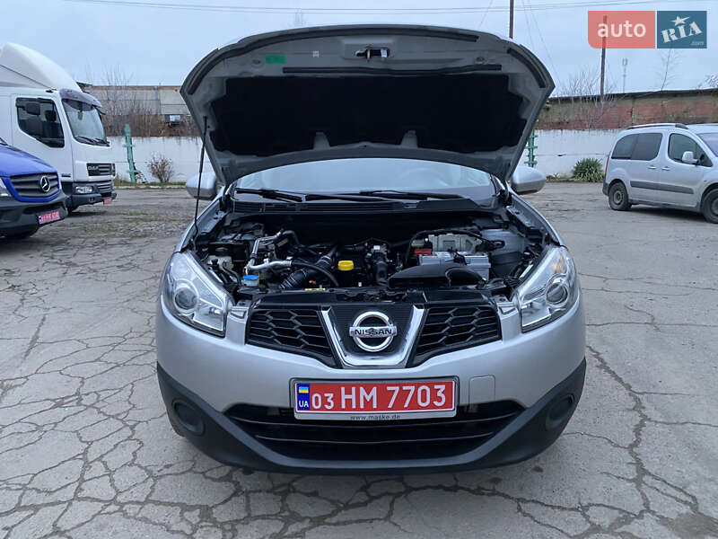 Внедорожник / Кроссовер Nissan Qashqai 2012 в Ровно фото 33 Внедорожник / Кроссовер Nissan Qashqai 2012 в Ровно
