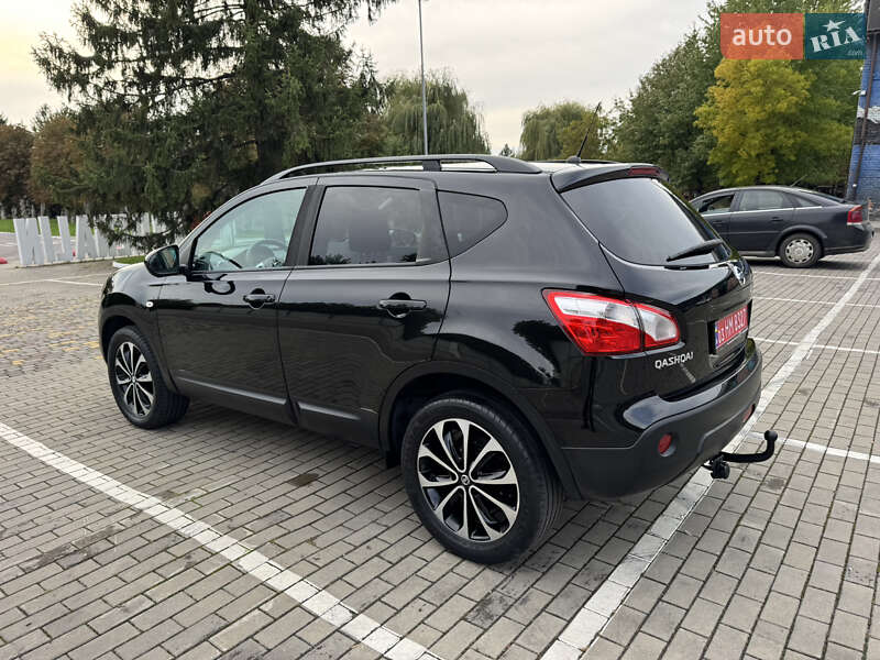 Внедорожник / Кроссовер Nissan Qashqai 2013 в Луцке