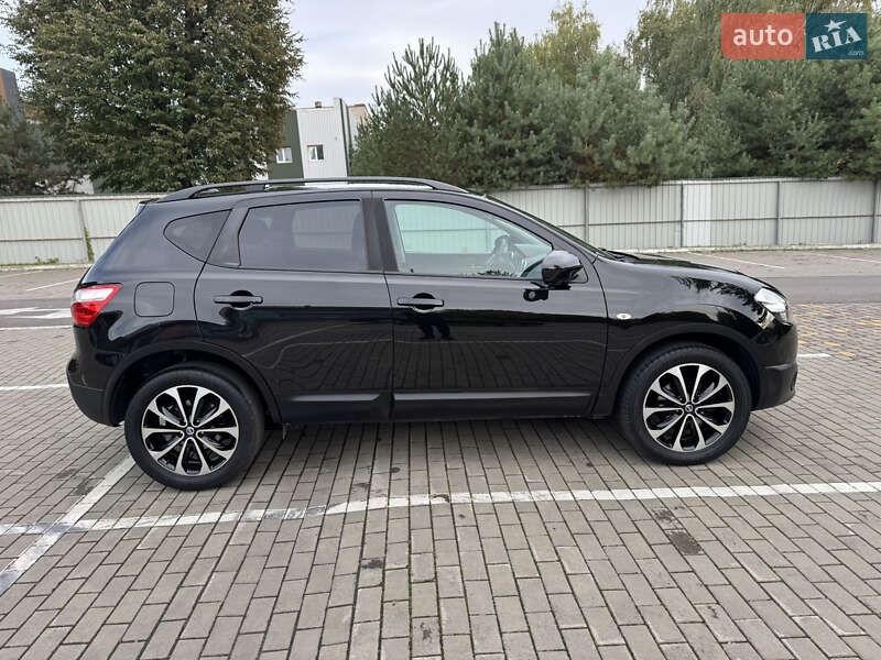 Внедорожник / Кроссовер Nissan Qashqai 2013 в Луцке