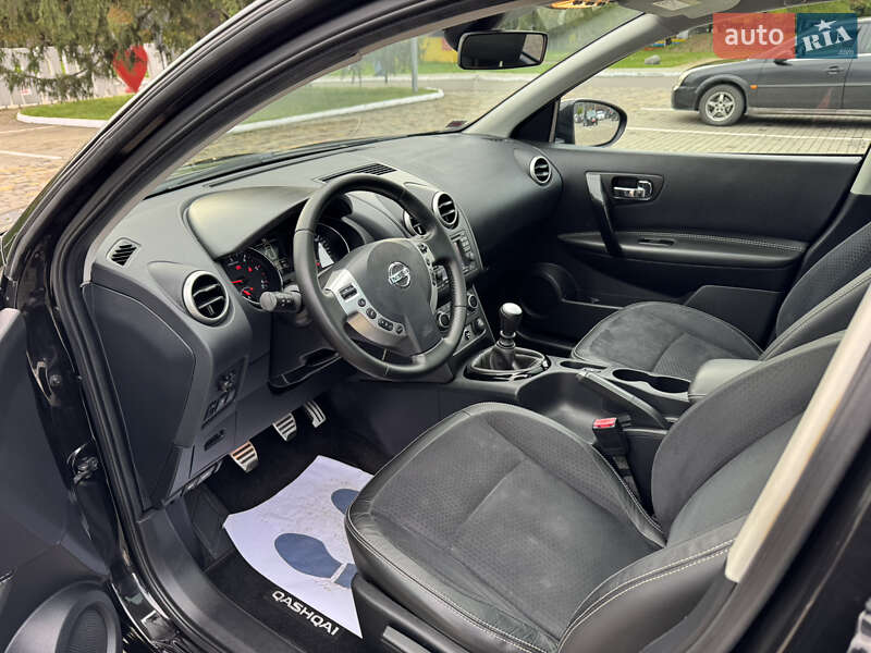 Внедорожник / Кроссовер Nissan Qashqai 2013 в Луцке