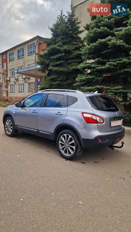 Внедорожник / Кроссовер Nissan Qashqai 2012 в Николаеве фото 9 Внедорожник / Кроссовер Nissan Qashqai 2012 в Николаеве