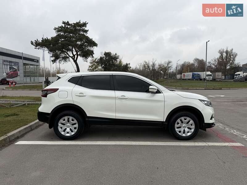 Внедорожник / Кроссовер Nissan Qashqai 2021 в Днепре