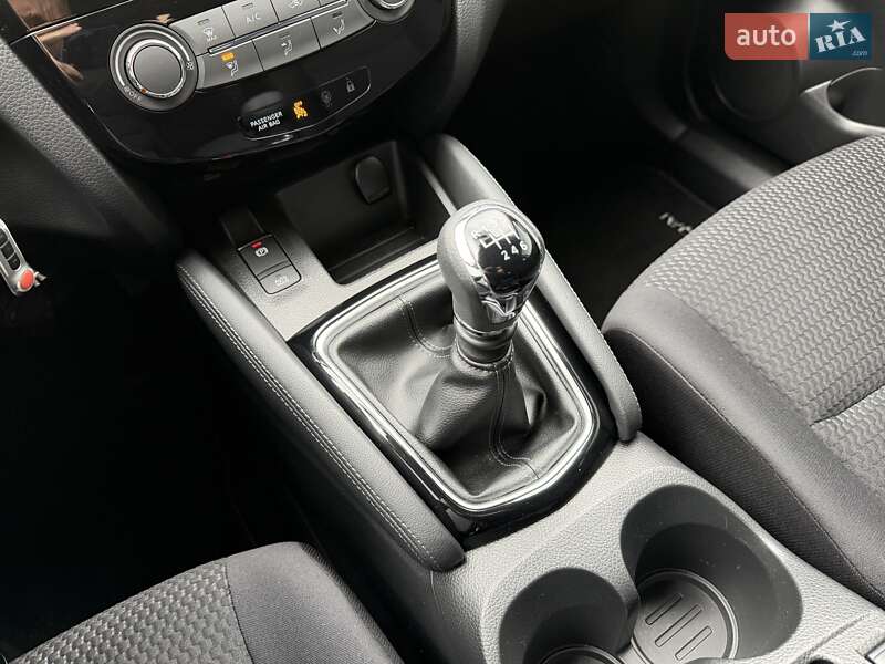 Внедорожник / Кроссовер Nissan Qashqai 2021 в Днепре