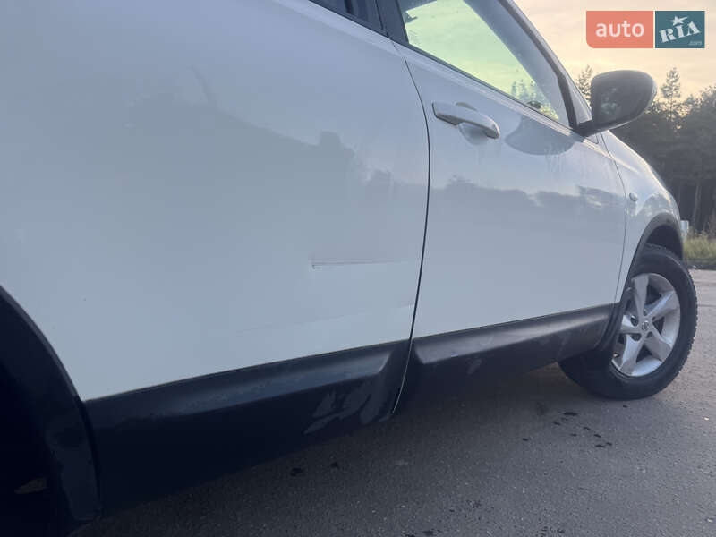 Внедорожник / Кроссовер Nissan Qashqai 2012 в Новояворовске фото 4 Внедорожник / Кроссовер Nissan Qashqai 2012 в Новояворовске