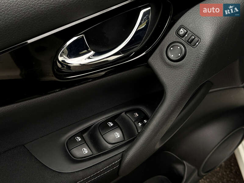 Внедорожник / Кроссовер Nissan Qashqai 2019 в Харькове