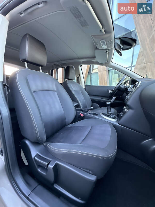 Внедорожник / Кроссовер Nissan Qashqai 2012 в Луцке фото 38 Внедорожник / Кроссовер Nissan Qashqai 2012 в Луцке