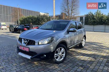 Внедорожник / Кроссовер Nissan Qashqai 2011 в Луцке