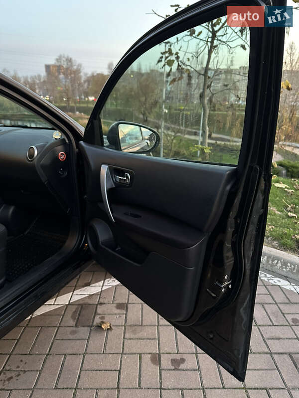 Внедорожник / Кроссовер Nissan Qashqai 2007 в Киеве