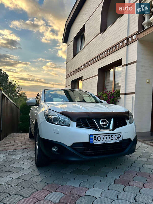 Внедорожник / Кроссовер Nissan Qashqai 2013 в Солотвине фото 7 Внедорожник / Кроссовер Nissan Qashqai 2013 в Солотвине