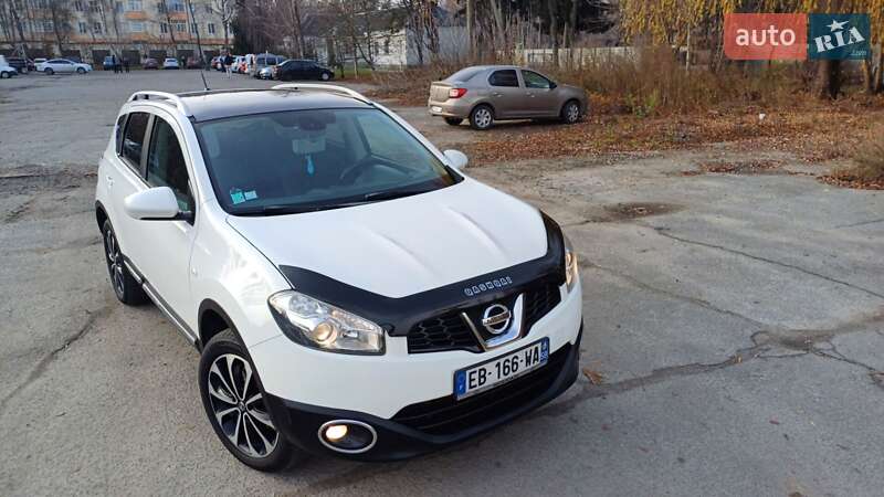Внедорожник / Кроссовер Nissan Qashqai 2011 в Звягеле фото 3 Внедорожник / Кроссовер Nissan Qashqai 2011 в Звягеле