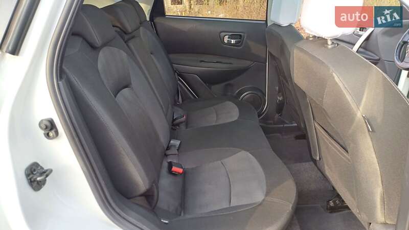 Внедорожник / Кроссовер Nissan Qashqai 2011 в Звягеле фото 29 Внедорожник / Кроссовер Nissan Qashqai 2011 в Звягеле