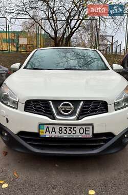 Позашляховик / Кросовер Nissan Qashqai 2013 в Києві