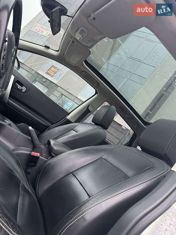 Внедорожник / Кроссовер Nissan Qashqai 2011 в Львове фото 16 Внедорожник / Кроссовер Nissan Qashqai 2011 в Львове