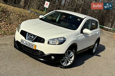 Внедорожник / Кроссовер Nissan Qashqai 2014 в Виннице