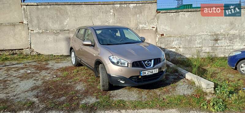 Внедорожник / Кроссовер Nissan Qashqai 2010 в Ровно фото 7 Внедорожник / Кроссовер Nissan Qashqai 2010 в Ровно