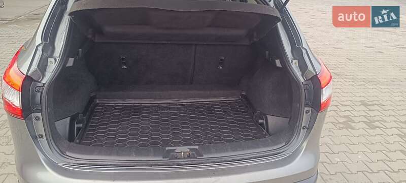 Внедорожник / Кроссовер Nissan Qashqai 2015 в Староконстантинове фото 13 Внедорожник / Кроссовер Nissan Qashqai 2015 в Староконстантинове