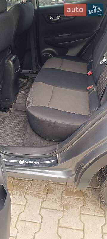 Внедорожник / Кроссовер Nissan Qashqai 2015 в Староконстантинове фото 15 Внедорожник / Кроссовер Nissan Qashqai 2015 в Староконстантинове