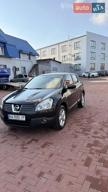 Позашляховик / Кросовер Nissan Qashqai 2008 в Рівному